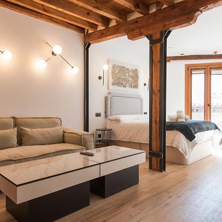 Apartamentos Boutique Pinocho Толедо Екстериор снимка