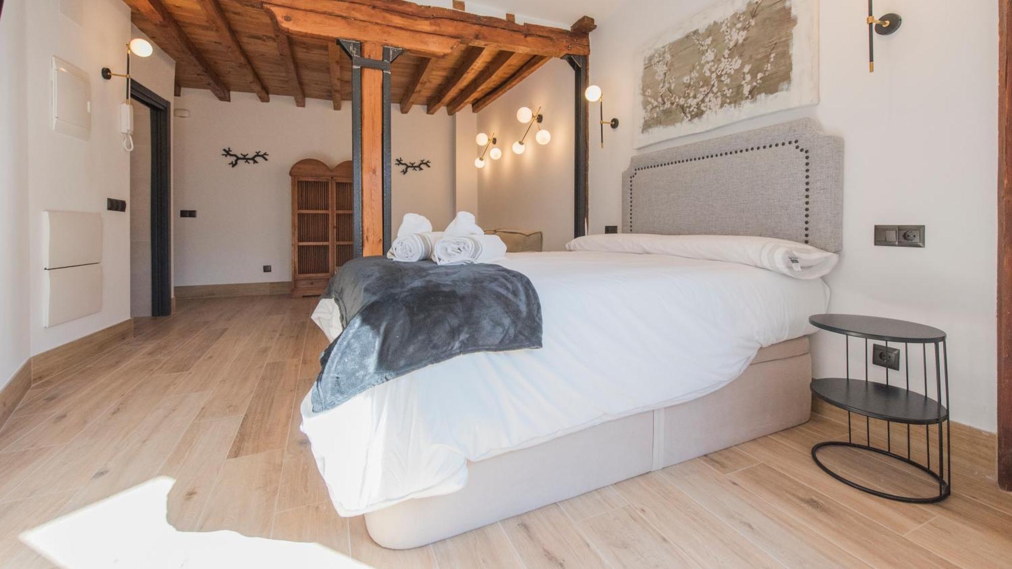 Apartamentos Boutique Pinocho Толедо Екстериор снимка