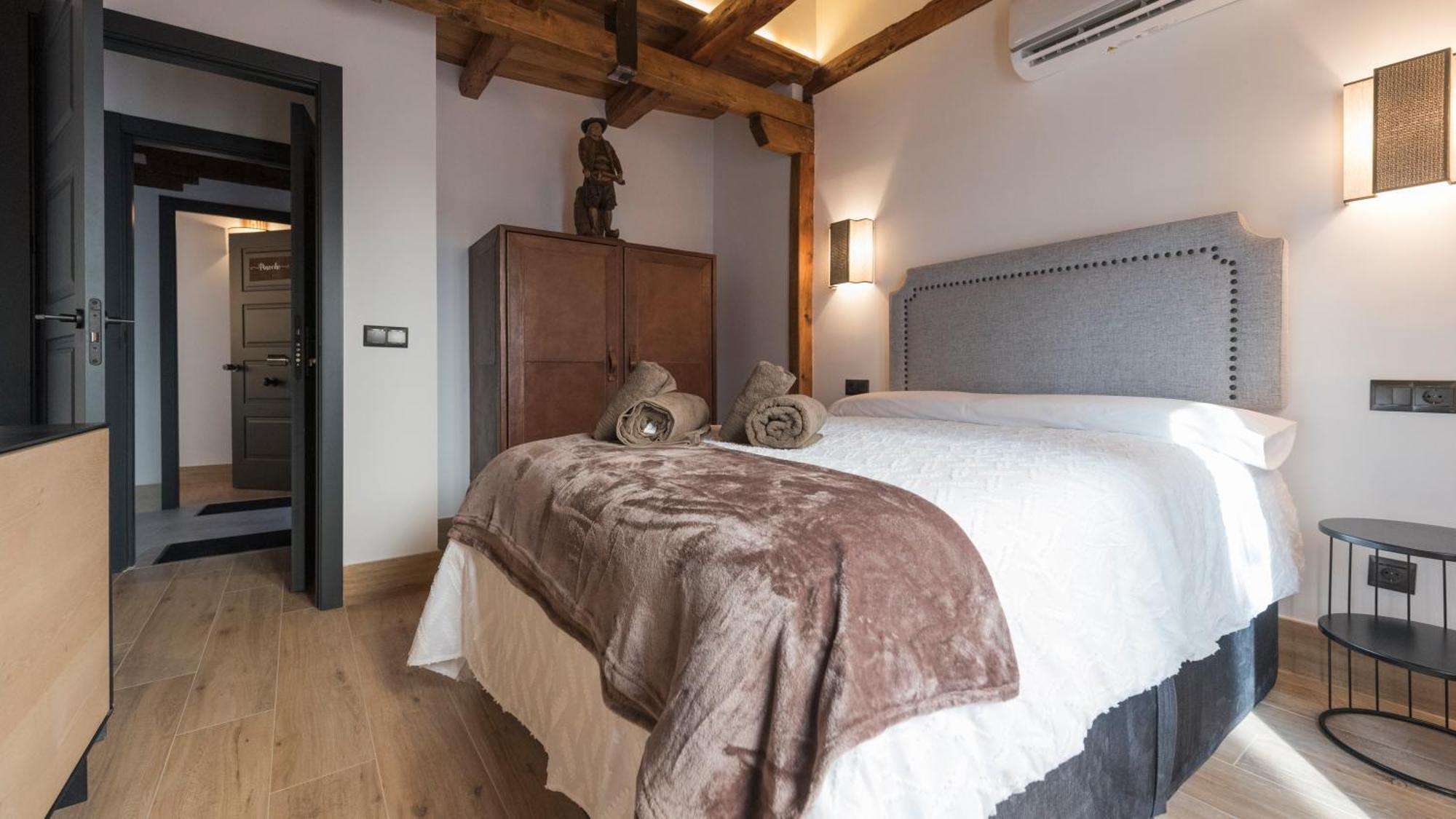 Apartamentos Boutique Pinocho Толедо Екстериор снимка